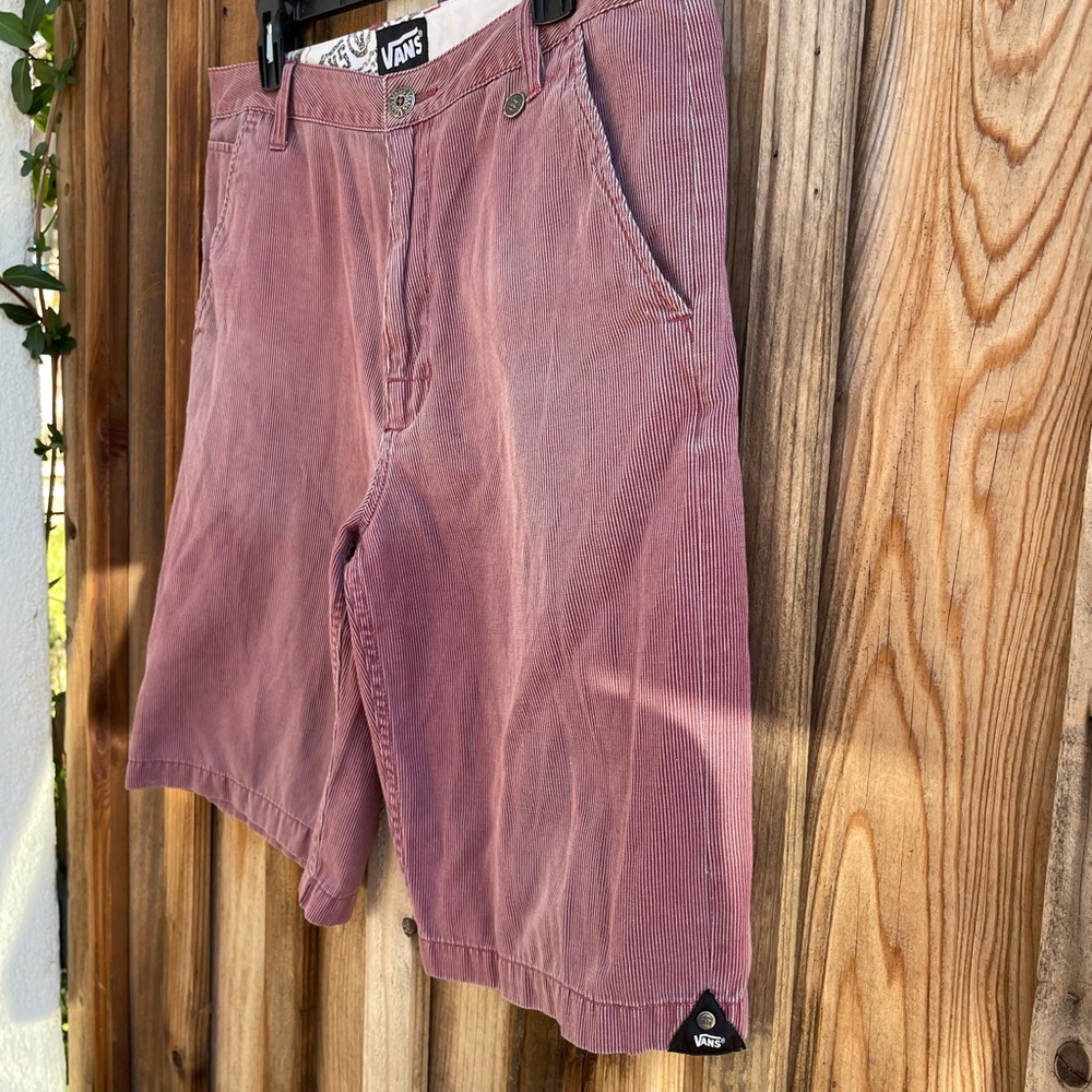 Vans Men's Maroon Shorts